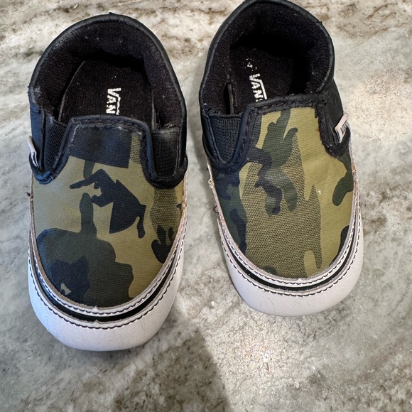Vans Other - Baby Vans crib walkers camo slip on size 4